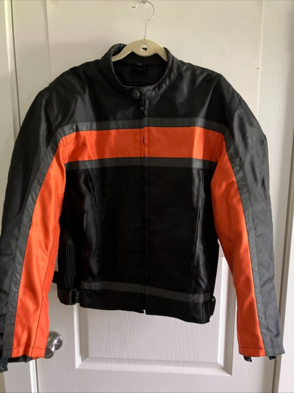 NexGen Men's Black & Orange Jacket Size Large. READ